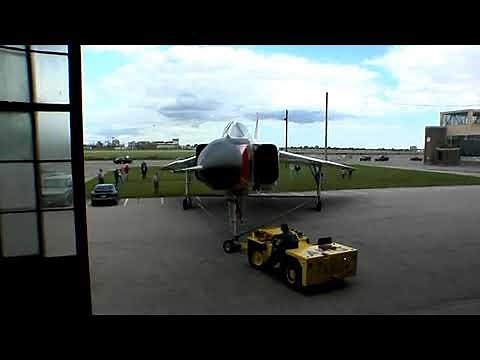 Avro Arrow replica unveiled (2006)
