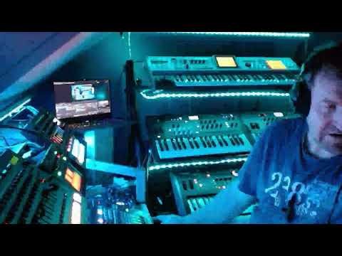 incontournables : l'Akai Force, le Korg modwave, le Korg wavestate et le Yamaha MODX.