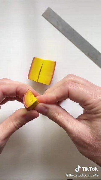 Sunflower part 1 🌻#polymerclay #polymerclaycane #polymerclayflower