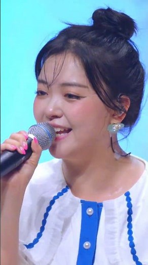 This singer does "Dawn Rain" the best!! 💕 Dawn Rain #Yoyomi #DawnRain #yoyomi #shorts