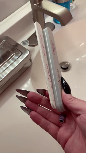 Clean Nail Salon Tools Maintenance Routine