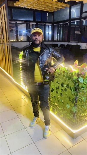 Fanana Tony (@prime_time1k)’s videos with Tshela (feat. Thandi Music) - Prozak Da Champ & Tony IB GoAT