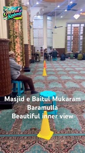 SubhanAllah! Inner View of Masjid-e-Baitul Mukarram Baramulla 🕌 | Kashmir’s Beautiful Masjid