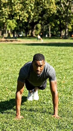60-Second Inchworm: Total Body Stretch for Hamstrings & Shoulders #modernphysicalfitness #fitness