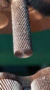 This knurling process is pure engineering