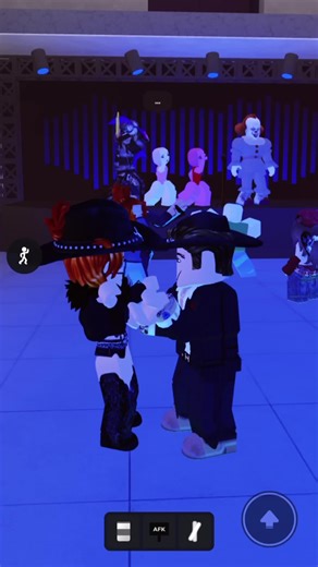 Me encantó estos emotes 🤗✨ #roblox #romanticdance #salondefiestasroblox💃🏻💃🏻 #emotesroblox #flypシ . . . . . Emotes: Romantic y Romantic part 2