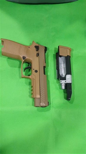 Sig Sauer M17 P320 Pellet Pistol FDE Airgun Replica #airgunshorts #airsoft #airsoftgun #bbgun