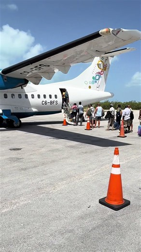 Bahamasair ATR 42-600 takeoff performance from Stella Maris (C6-BFS)