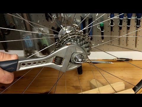 how to dismantle a freewheel