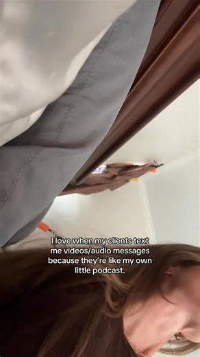 Georgia Besson on Instagram: "As an oversharer this opportunity to coach so many amazing women has been a TREAT. Love my #doingourbeth women so much. Are they hiring me to reach their goals? Yes. Do I feel like I just get to giggle and catch up with my girlfriends everyday? Also yes.🤭🩵"