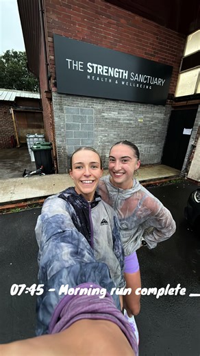 Wednesday morning done right - gym,run & coffee all before 9am #motivation #gym #running #coffee @simona