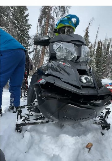 Snowmobile Fails: Hilarious Accidents and Jumps