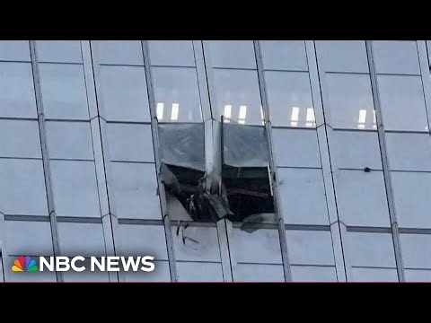 Aircraft crashes into a Beijing skyscraper