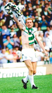 🗓️ #OnThisDay in 1956: Club legend Tommy Burns was born. #CelticFC🍀 | Celtic FC