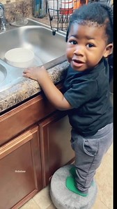 Episode 2 | 🤣 when toddlers start arguing like grown adults… i can’t stop laughing #funnykids #toddlerlife #kidsbeingkids #parentinghumor #funnymoments #relatable #funnyvideo #viralvideo #toddlersoftiktok #comedyclips #arguingkids #dailylaughs #FamilyFun #creatorsearchinsights #usa #foryour #ib #smartbaby | funny baby
