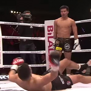 2M views · 31K reactions | The best of Petch inside the GLORY ring! Watch him compete for the Lightweight Title this Saturday at #GLORY84, streaming at 8 PM CET on Videoland. Visit glorykickboxing.com for worldwide viewing options. | GLORY Kickboxing | Facebook