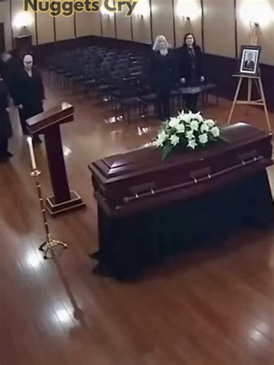 Mysterious Phenomena at Funeral Captured on CCTV