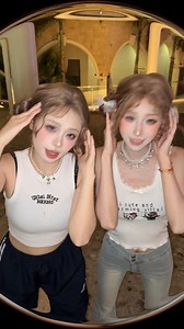 2M views · 54K reactions | Cuối tuần rủ nhỏ bạn thân ra phố quẩy bài mới của chị iu Rosé đi mấy bà ơiiii #bienhinh #tutorial #trending #reels #xuhuong #makeup #trangdiem | Làm gì cũng phải makeup | Facebook