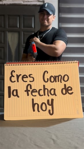 Hobbs Efrain on Instagram: "Solo puedes usarlo una vez al año 🫣 . . . . . . . #humorespañol #humor #gymrat #notes #indirectas #aesthetic #workout #explore #parati #tiktok #nerf #modelo #fyp #preworkout #parati #foryou #reels #repost #lifestyle #indirectas #wedding #outfit #gymshark #gymaddict #crush #girlfriends #art #beauty #beautifull #fitnesslife"