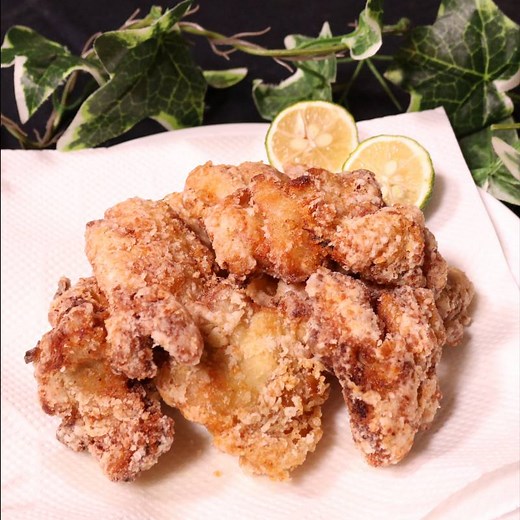 肉汁ジュワ～！人気のから揚げ 作り方・レシピ | クラシル