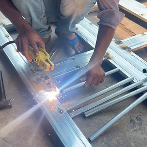 24K views · 434 reactions | Process To Weld and Install Sliding Gate | DIY crafts PR | Facebook