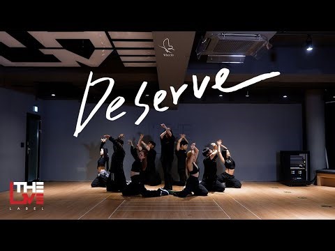 휘인(Whee In) - 'Deserve (Full ver.)' 사복 안무 영상
