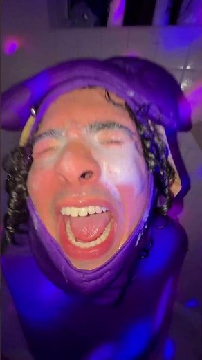 do you know the song “everybody talks” 🤔?