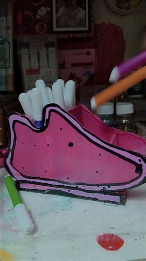 i painted a shoe shaped pen holder!💗#art and craft#afifa creative ideas#ytshorts