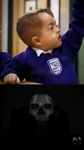 SOLDIER on Instagram: "日本利用压电瓷砖将脚步转化为电能。这些瓷砖捕捉来自你脚步的动能。当你行走时，你的重量和动作会对瓷砖产生压力。瓷砖会轻微弯曲，从而产生机械应力。瓷砖内部的压电材料将这种应力转化为电能。每一步都会产生少量电荷，而数百万步结合在一起就能产生足够的电力来驱动LED灯、数字显示屏和传感器。在像涩谷车站这样繁忙的地方，每天大约有240万个脚步为这一系统作出贡献。这些电能可以被储存或立即使用，从而减少对传统电力来源的依赖，并支持可持续的城市基础设施。这种方法将日常运动转化为实用的可再生能源。 #日本 #知识 #事实 #你知道吗 #推荐 科技 创新 历史 技术 实验 热门"