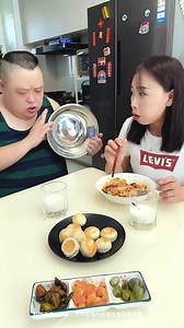 263K views · 4K reactions | Let’s see how he likes a taste of his own medicine | Darin Eating | Facebook