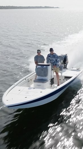 Introducing the 19 FSX. This midsized rig is perfect for anglers who appreciate the balance between fishing functionality and leisurely cruising. Check this model and the rest of the FSX lineup by clicking the link in our bio. . . . #avidboats #aluminumboat #aluminumboats #bayboat #bayboats #boat #boatlife #boating #boats #boatlifestyle #fishing #fishingdaily #fishinglifestyle #fish #boattrader #boatbuilder #boatbuilding #yamahaoutboards | Avid Boats