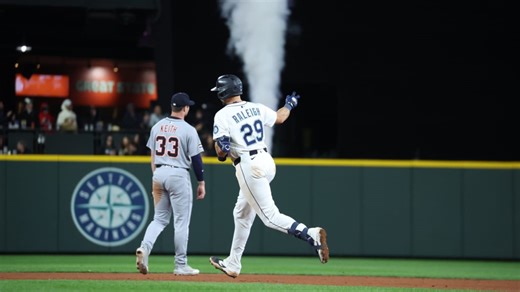 Cal Raleigh pega su 1er HR en 2025