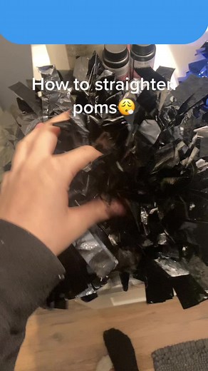 How to Straighten Pom Poms Easily