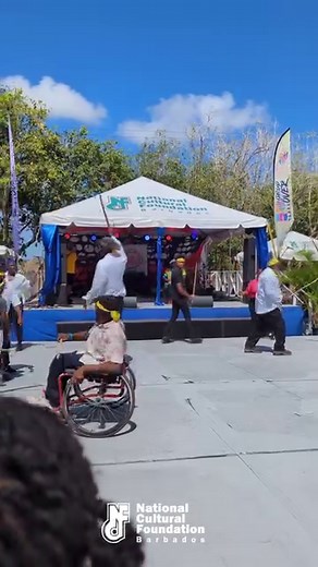 #Highlights Two Bajan villages face off at the National Botanical Gardens 🙅🏾‍♀️ 23 participants of the Stick-licking programme present “Escalation”. Bajan Stick Licking is the indigenous martial art of Barbados. The ICH Stick licking Programme sought to revive this art form by training 47 participants, both children and adults with programme tutors were Andrew Green, Christopher Drayton and Ricardo Sealy. #NCFBarbados | National Cultural Foundation - Barbados