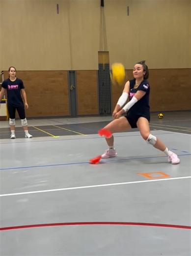 Effective Volleyball Defense Practice Techniques
