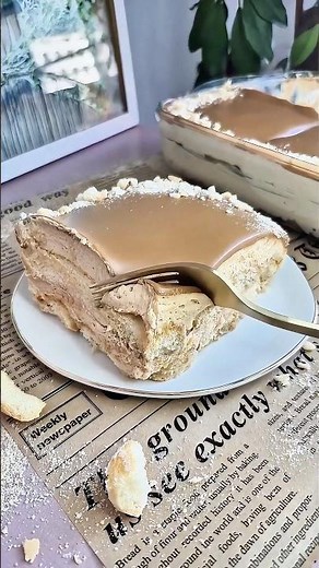 No-Bake Caramel Ladyfinger Cake
