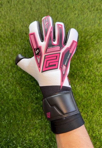 Unboxing the New Goalproof Power Tech Gloves