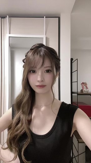 Hair Styling Tips with Loose Curls for Beginners