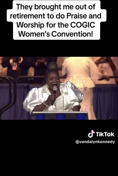 Apostolic Praise and Worship at COGIC Women's Convention