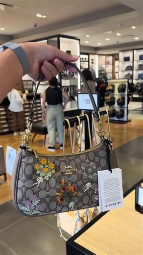 Available in store Send Dm to order yours 😍 #2026 #newrelease #coachbags #coachoutlet #coach