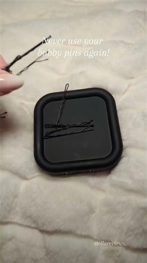 If you are tired of losing your bobby pins, try Kitsch's Magnetic Bobby Pin Holder! 🖤