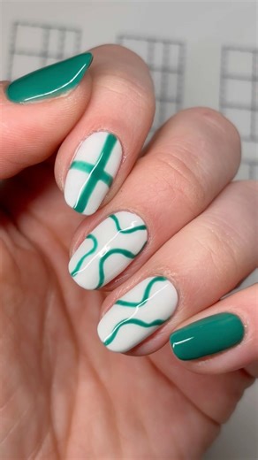 STOP! 🛑 These St. Patrick’s Day Nails are EVERYTHING 🍀✨