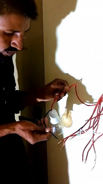 Bedroom Wiring Diagram: Electrician Tips