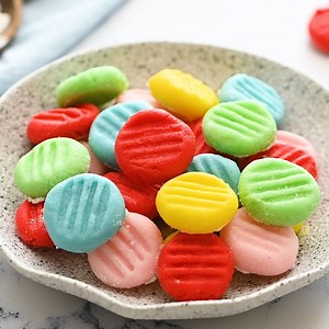 8.6K views · 105 reactions | Recipe here: https://therecipecritic.com/cream-cheese-mints/ This classic and timeless Cream Cheese Mint is the perfect melt-in-your-mouth candy to make for your next party. | Tried and True Recipes | Facebook