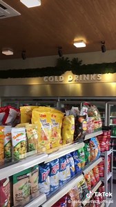 Plane Spotting at Starbucks Shell C5 Southlink