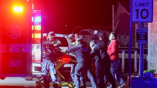 Man dies after kayak overturns off Cape Cod