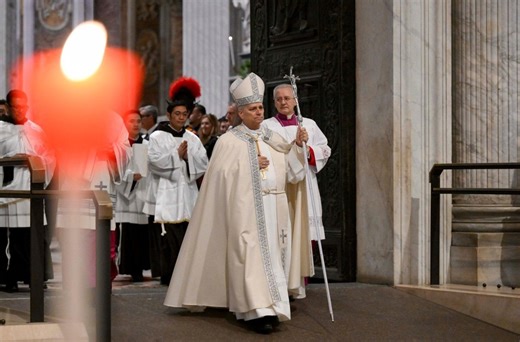 Pope to religious: Even where weapons roar, you are witnesses to Jesus - Vatican News