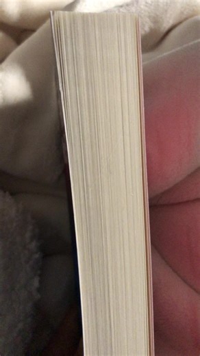 Just finished reading The Crash by Freida McFadden. All we'll say for now is ... wow! Here's our spoiler-free review: https://www.bookclubfriends.com/2024/12/24/a-spoiler-free-review-of-the-crash-by-freida-mcfadden/ Many thanks to Raincoast books for the advanced copy!@Freida Mcfadden #TheCrash #freidamcfadden