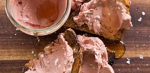 Sous vide works great when you’re batch-cooking something delicious that needs to set—think pâtés, custards, and yogurt. To produce perfect individual servings, we use canning jars in place of plastic. Try our Chicken Liver Pâté to test out this technique: chfstps.co/1SwqK8r. | ChefSteps