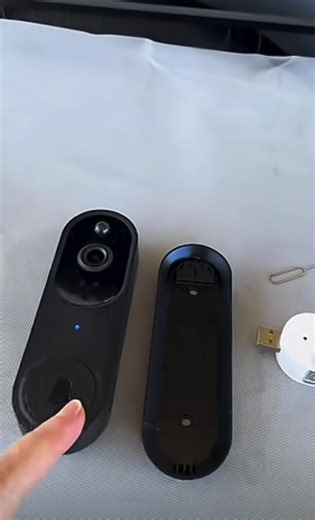 Del Boy of TikTok (@danieloverall2)’s videos with Vec3 - Official Sound Studio